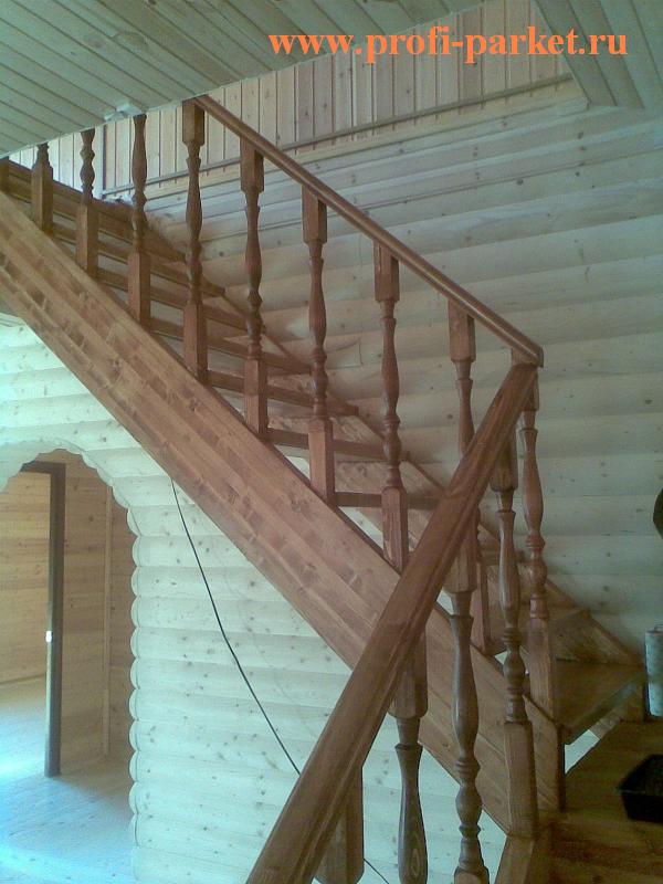 тонировка и лакировка деревянных лестниц